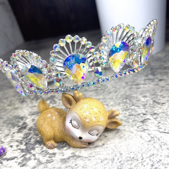 Silver Round Crown for Women, Wedding Headband, Birthday Girl, Prom, Party Gift - Picture 5 of 5